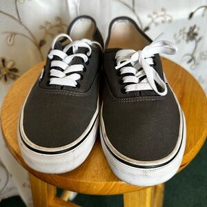 Vans authentic  gray shoes size 6.5 men 8 women’s